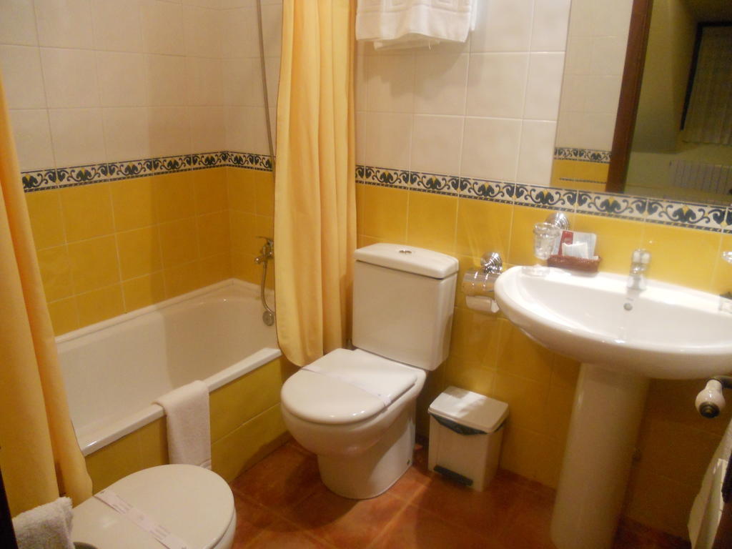 Hotel Taramundi Δωμάτιο φωτογραφία