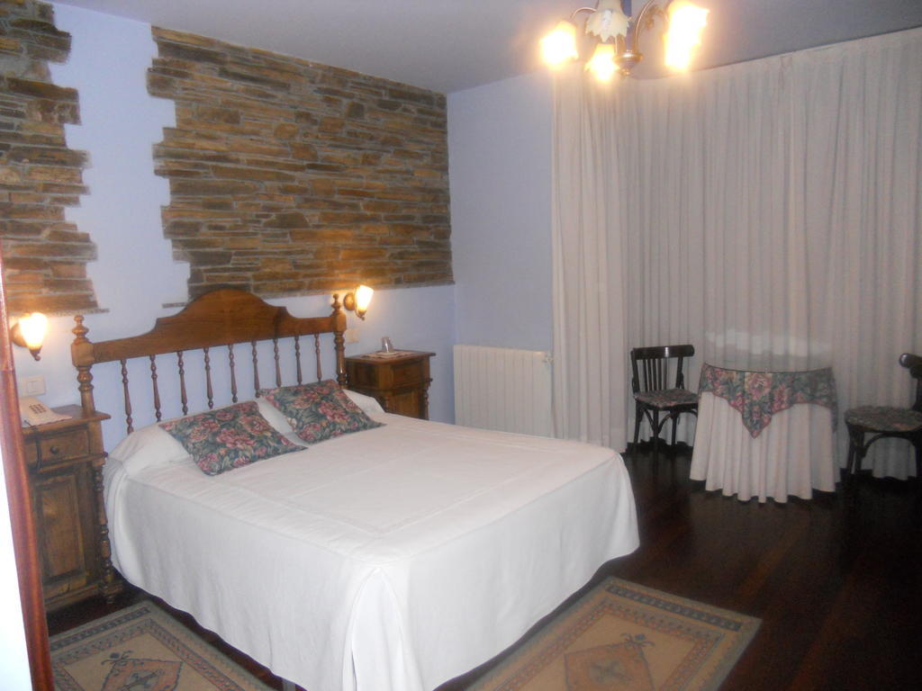 Hotel Taramundi Δωμάτιο φωτογραφία